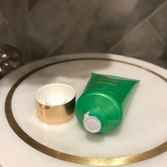 5 for $30, Tata Harper Clarifying Cleanser - Picture 2 of 2